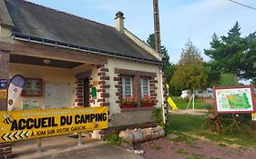 Camping Le Val Aux Fees - Broceliande