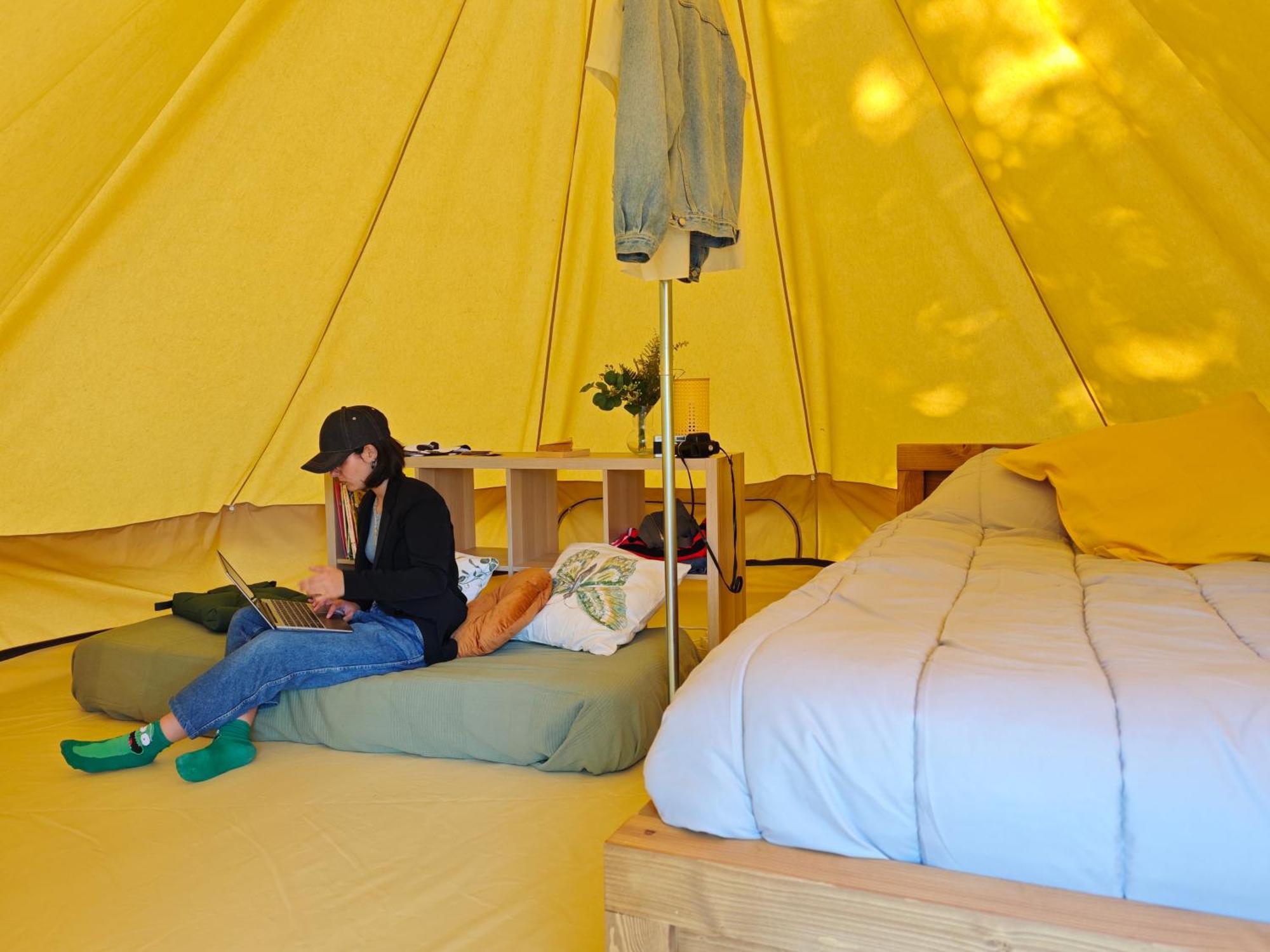 Camping Le Val Aux Fees - Broceliande Concoret Zimmer foto